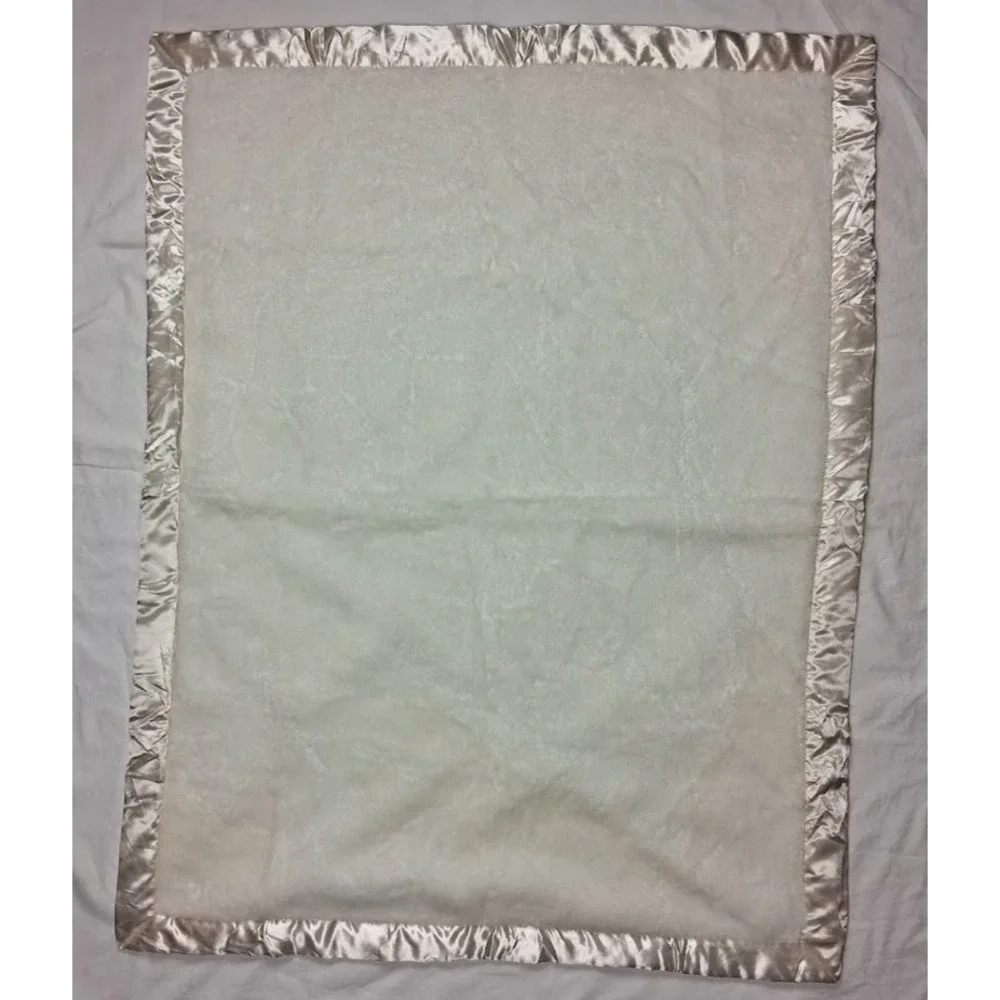 Cloud Island Solid Beige Cream Plush Baby Blanket Satin Trim Thick Unisex Target